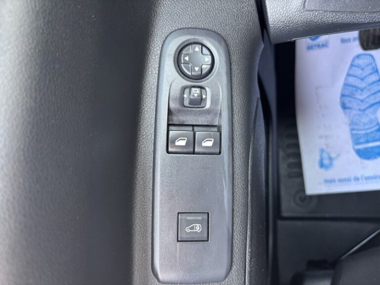 Peugeot Partner 1.5L 100ch M 1000Kg - Image 19 (July 7, 2026)