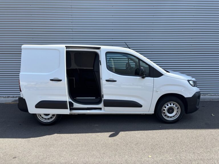 Peugeot Partner 1.5L 100ch M 1000Kg - Image 09 (July 7, 2026)