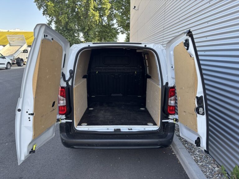 Peugeot Partner 1.5L 100ch XL 950Kg - Image 06 (July 7, 2026)
