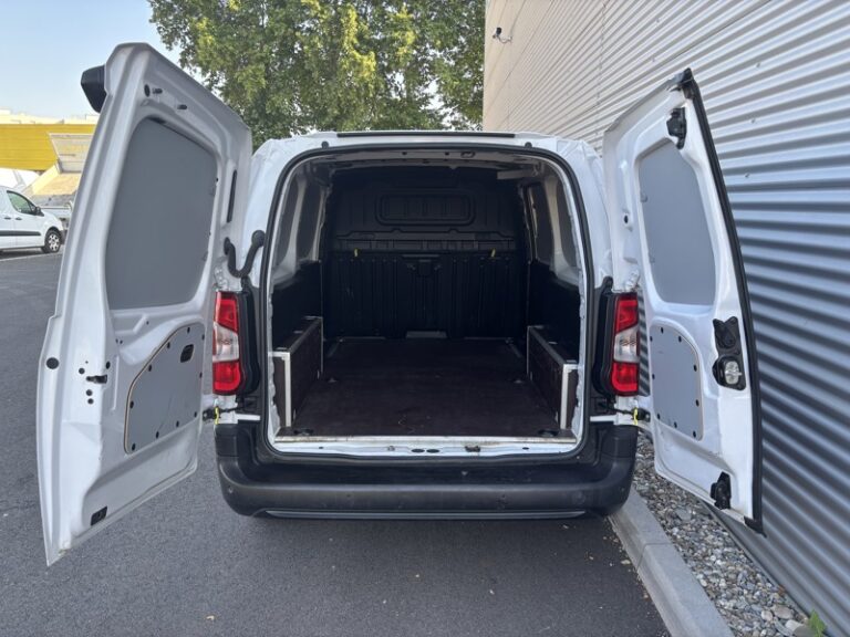 Citroën Berlingo 1.5L 100ch Pack Driver Connect XL 16 490€ HT - Image 05 (July 7, 2026)