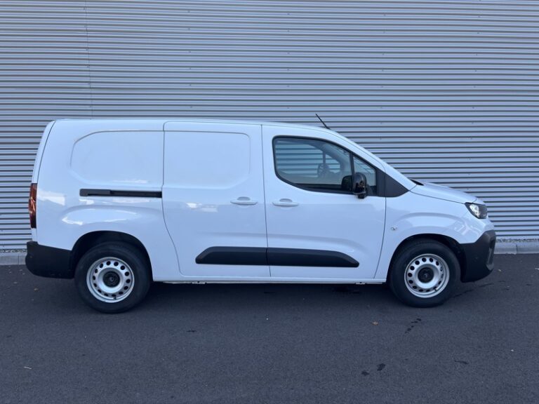 Citroën Berlingo 1.5L 100ch Pack Driver Connect XL 16 490€ HT - Image 07 (July 7, 2026)