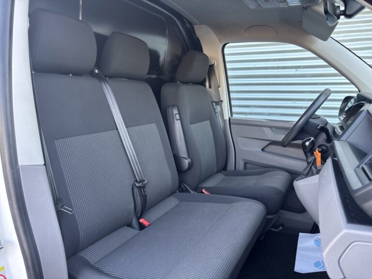 Volkswagen Transporter T6.1 2.0L 150ch DSG7 Business Line - Image 18 (July 7, 2026)