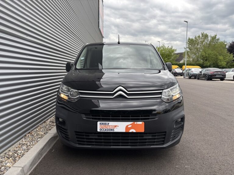 Citroën Berlingo 1.5L 130ch Club XL 950Kg 13 325€ HT - Image 02 (July 7, 2026)