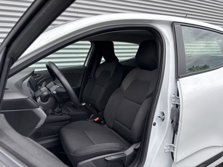 Renault Clio société 1.5L 100ch Air Nav 9 400€ HT - Image 10 (July 7, 2026)