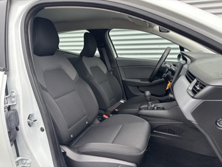 Renault Clio société 1.5L 100ch Air Nav 9 400€ HT - Image 19 (July 7, 2026)