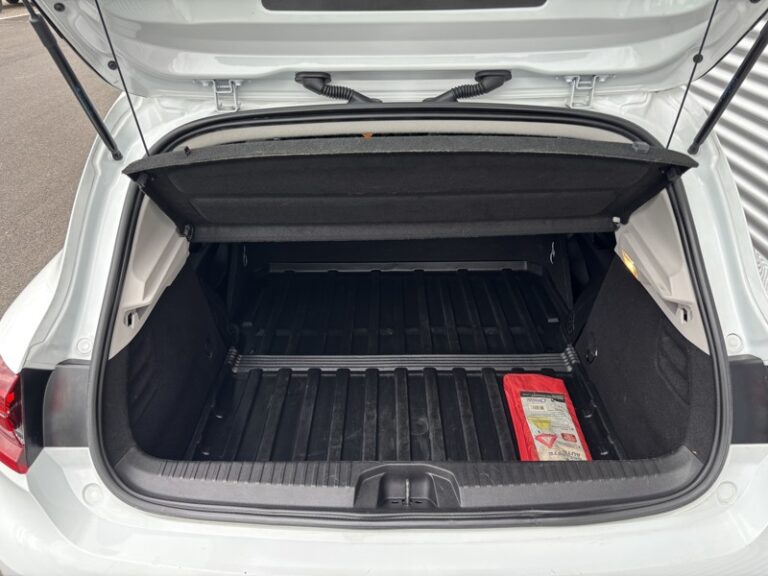 Renault Clio société 1.5L 100ch Air Nav 9 400€ HT - Image 07 (July 7, 2026)