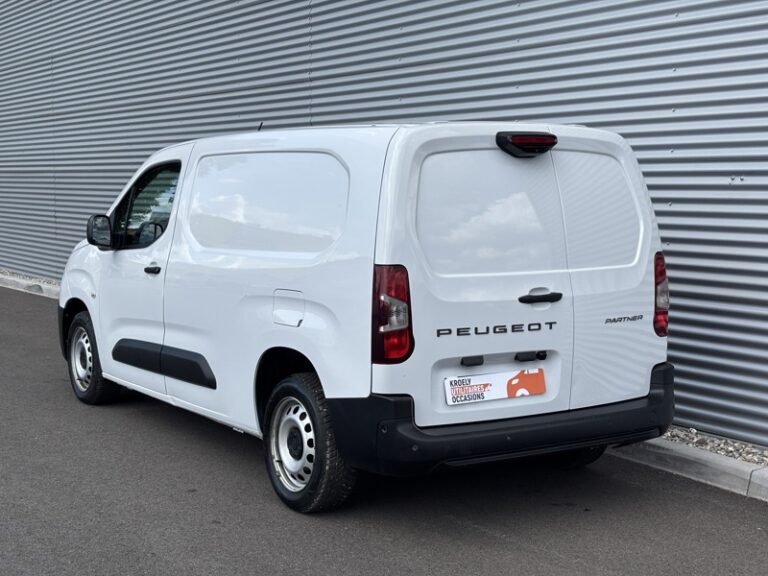 Peugeot Partner 1.5L 100ch Pack Premium Connect XL 950Kg 14 575€ - Image 04 (July 7, 2026)