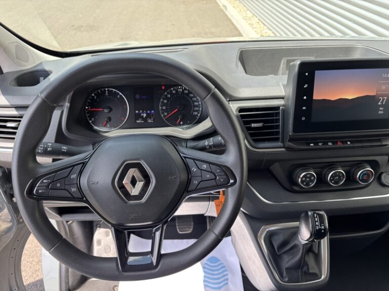 Renault Trafic 2.0L 150ch BVA6 2T8 Grand Confort - Image 12 (July 7, 2026)