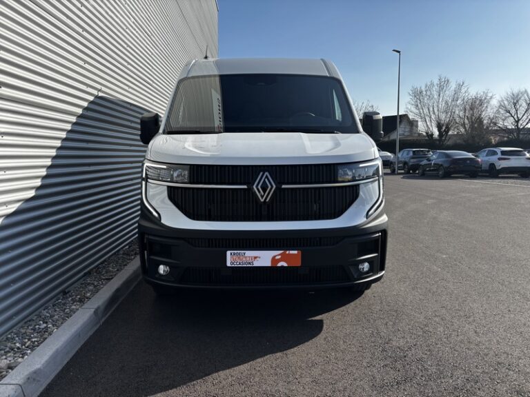 Renault Master 2.0L 130ch 3,5t Extra 28 740€ HT - Image 02 (July 7, 2026)