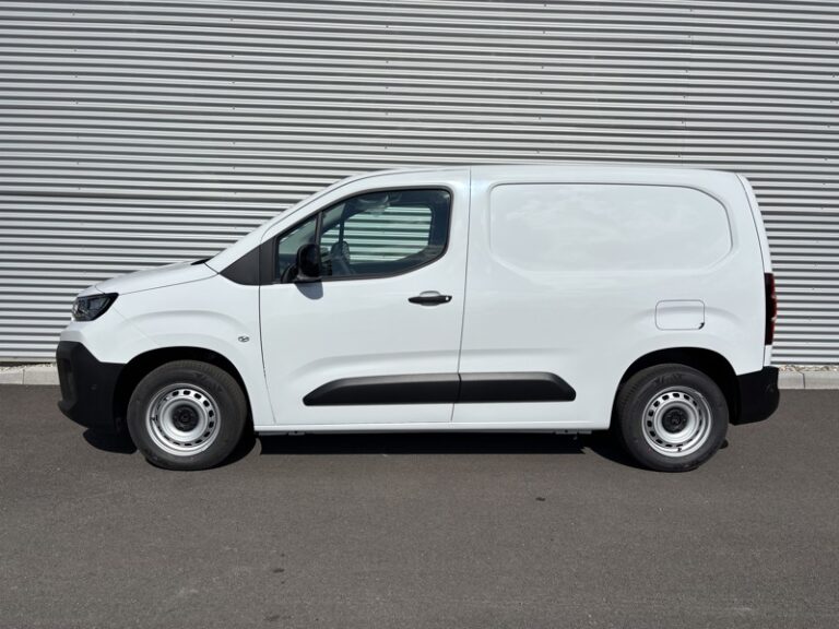 Citroën Berlingo 1.5L 100ch Pack Premium Connect M 650kg 17 075€ H - Image 03 (July 7, 2026)