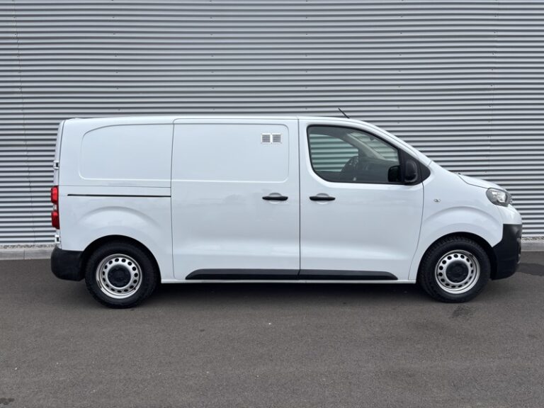 Peugeot Expert 1.5L 120ch Asphalt Standard 16 400€ HT - Image 08 (July 7, 2026)