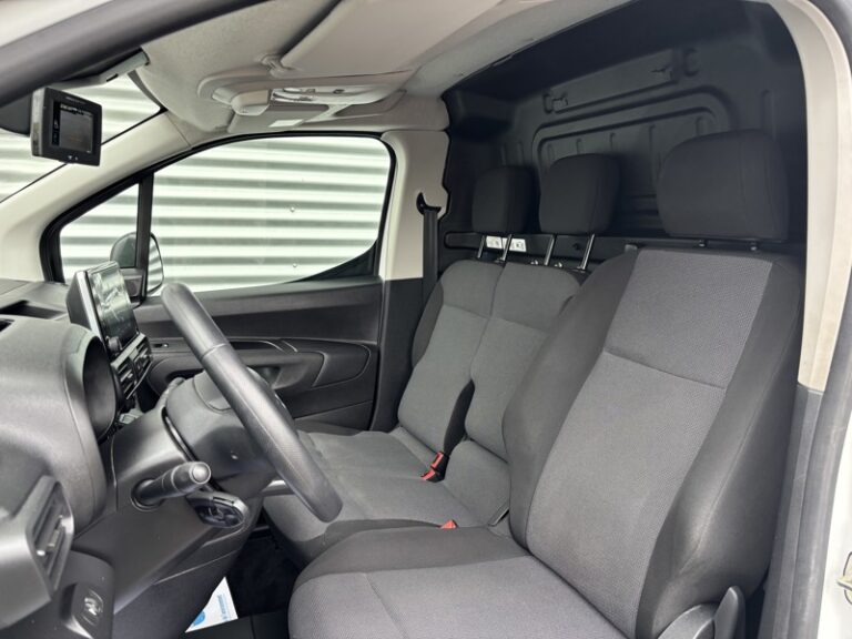 Citroën Berlingo 1.5L 100ch Driver M 650KG 11 490€ HT - Image 10 (July 7, 2026)
