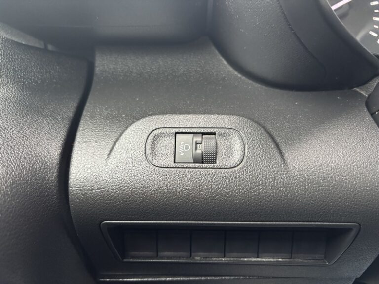 Citroën Berlingo 1.5L 100ch Driver M 650KG 11 490€ HT - Image 19 (July 7, 2026)