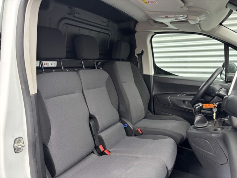 Citroën Berlingo 1.5L 100ch Driver M 650KG 11 490€ HT - Image 20 (July 7, 2026)