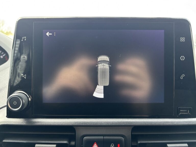 Peugeot Partner 1.5L 100ch Premium L1 650Kg 9 990€ HT - Image 16 (July 7, 2026)
