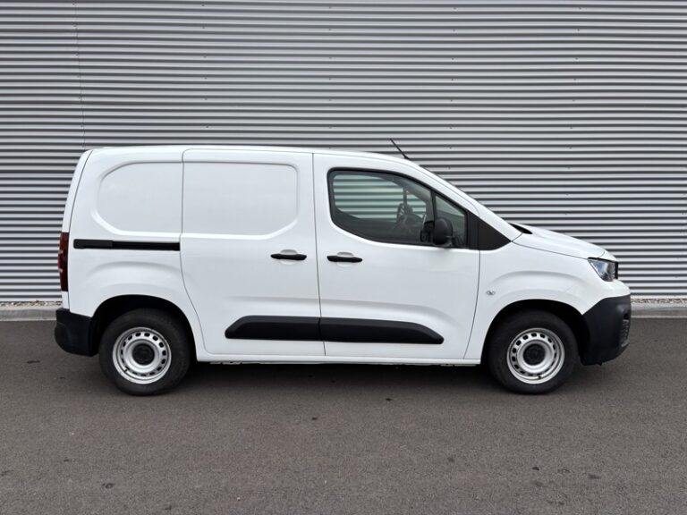 Peugeot Partner 1.5L 100ch Premium L1 650Kg 9 990€ HT - Image 08 (July 7, 2026)