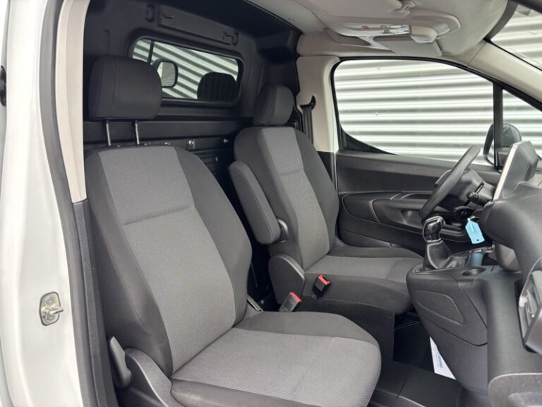 Citroën Berlingo 1.5L 100ch Driver M 650Kg 12 075€ HT - Image 20 (July 7, 2026)