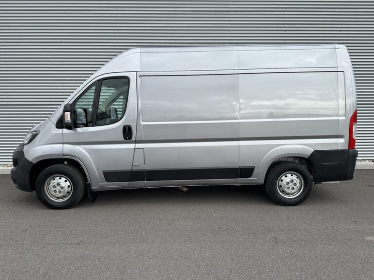 Peugeot Boxer 2.2L 140ch 330 Premium 15 325€ HT - Image 03 (July 7, 2026)