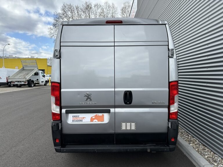 Peugeot Boxer 2.2L 140ch 330 Premium 15 325€ HT - Image 05 (July 7, 2026)