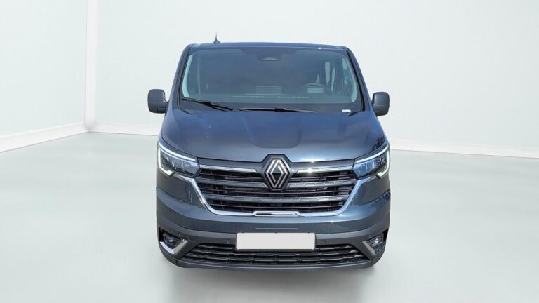 Renault Trafic CABINE APPROFONDIE 3T BLUE DCI 150 AUTO ADVANCE - Image 02 (July 7, 2026)