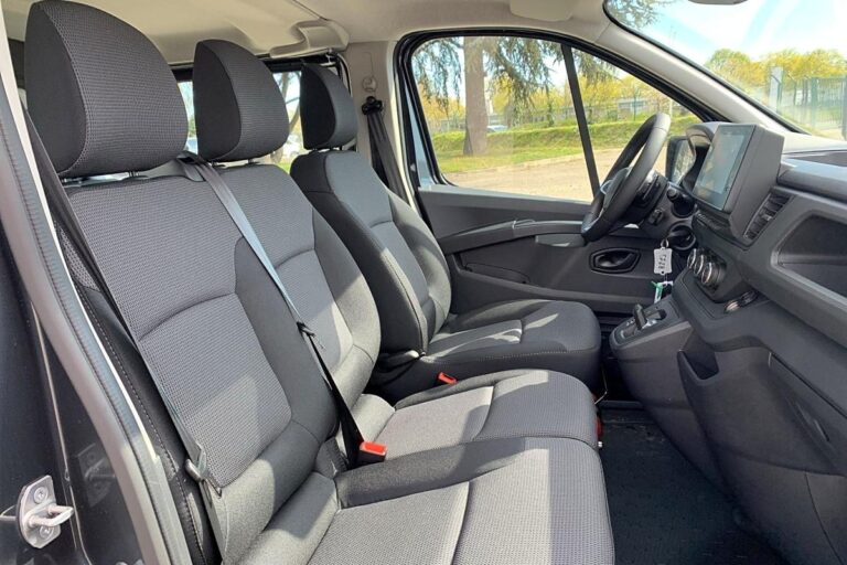 Renault Trafic CABINE APPROFONDIE 3T BLUE DCI 150 AUTO ADVANCE - Image 09 (July 7, 2026)