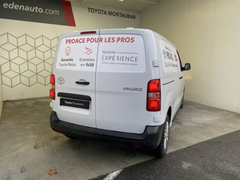 Toyota PROACE MEDIUM 2.0L 140 D-4D BVM6 DYNAMIC - Image 04 (July 7, 2026)
