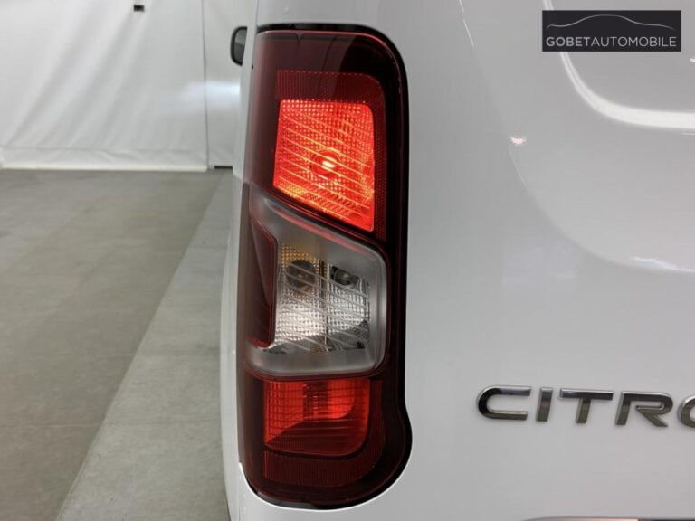 Citroën Berlingo VAN M DIESEL 100 CH MANUELLE - Image 12 (July 7, 2026)