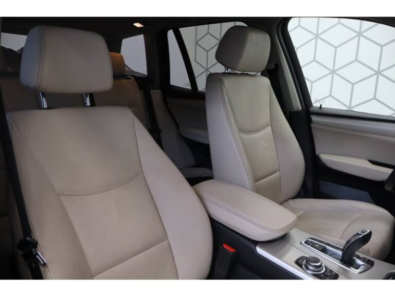 BMW X3 xDrive20d 190ch Lounge Plus A - Image 13 (July 7, 2026)