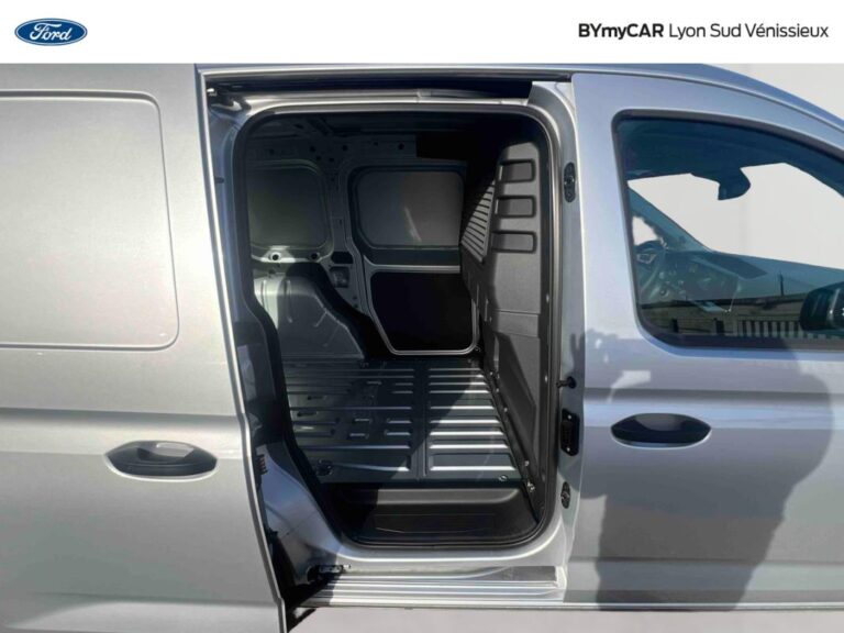 Ford Transit Connect FGN L1 1.5 ECOBOOST 150 PHEV BVA TREND - Image 19 (July 7, 2026)