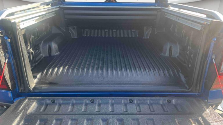 Ford Ranger DOUBLE CABINE DCA 2.3 ECOBOOST GTDI 281 CH PHEV S&S BVA10 e-4WD WILDTRAK - Image 18 (July 7, 2026)