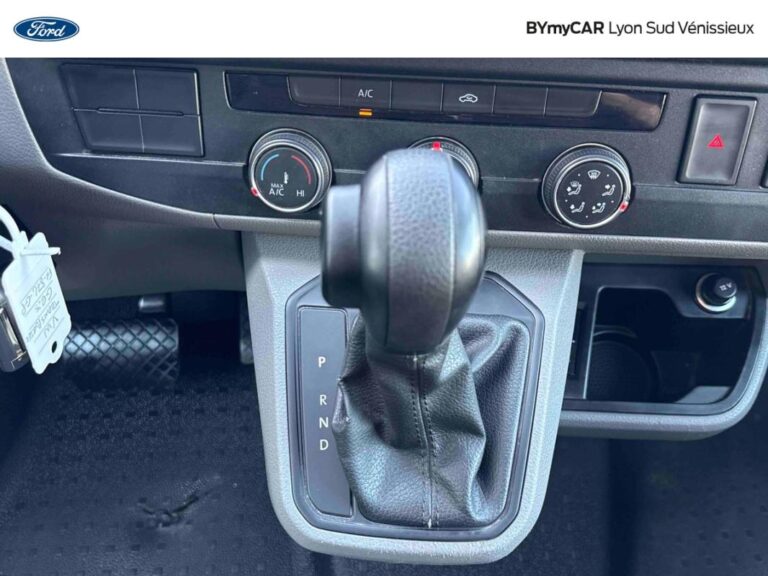 Volkswagen Transporter 6.1 VAN 2.0 TDI 198 DSG7 4MOTION BUSINESS - Image 20 (July 7, 2026)