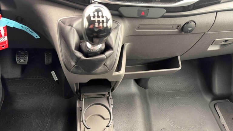 Ford Transit CHASSIS CABINE CHC T350 L2 2.0 ECOBLUE 155 S&S HDT EURO VI TREND BUSINESS - Image 20 (July 7, 2026)