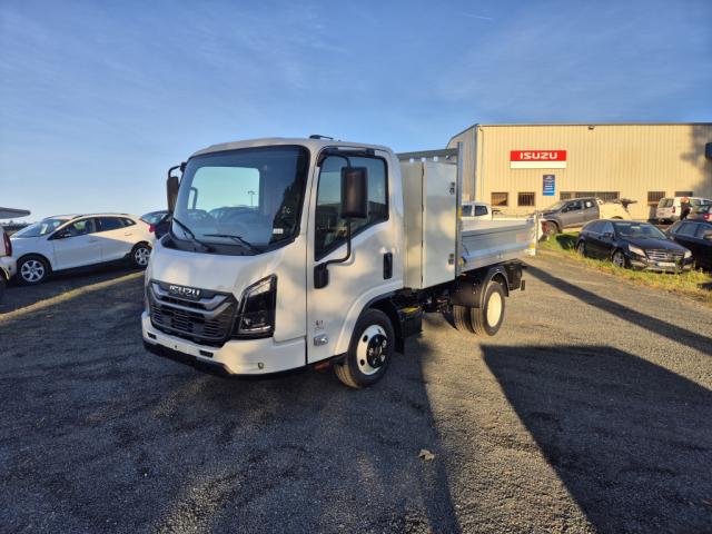 Isuzu M27 GENERATION 2 3.0 150CH BENNE ET COFFRE E 2500 - Image 01 (July 7, 2026)