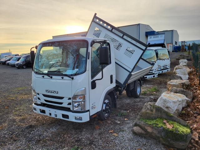 Isuzu M21 T 3.5T E TRI BENNE CLIMATISE TVA RECUPERABLE POUR LES PROS - Image 01 (July 7, 2026)