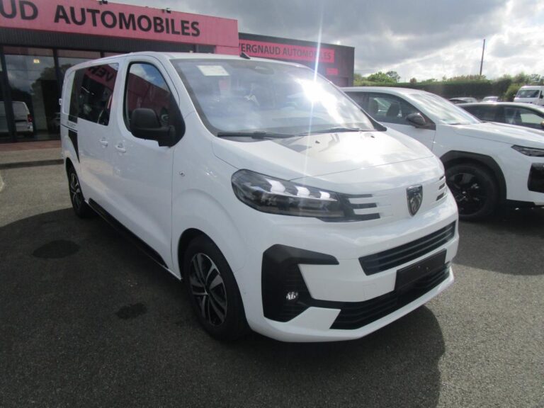 Peugeot Expert CABINE APPROFONDIE FIXE M DIESEL 180 CH AUTOMATIQUE TECH EDITION - Image 01 (July 7, 2026)