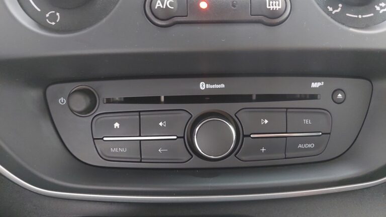 Renault Kangoo Express Extra R-Link – Blue dCi 95 - Image 11 (July 7, 2026)