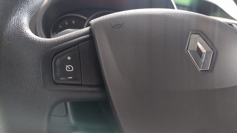 Renault Kangoo Express Extra R-Link – Blue dCi 95 - Image 15 (July 7, 2026)