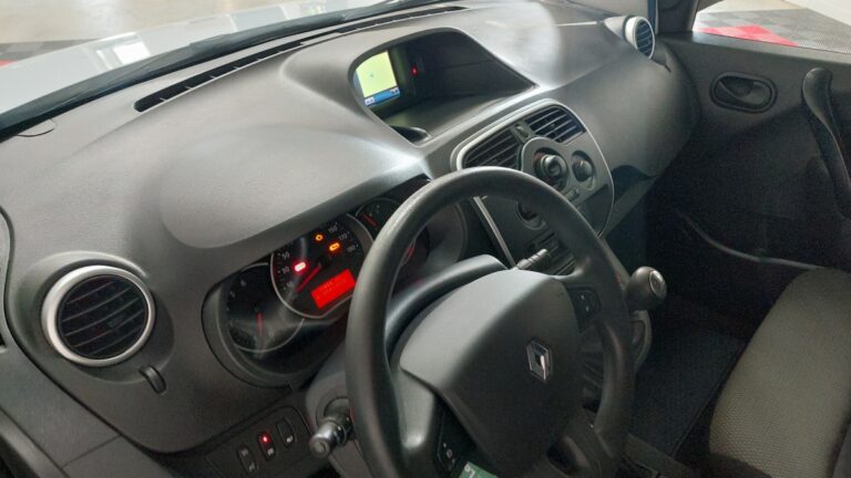 Renault Kangoo Express Extra R-Link – Blue dCi 95 - Image 20 (July 7, 2026)