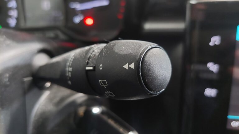 Citroën C3 Société BlueHDi 100 S&S BVM6 Feel Nav - Image 19 (July 7, 2026)
