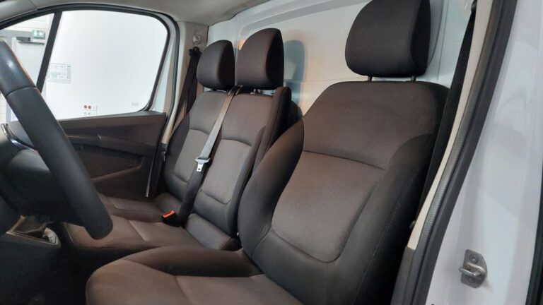 Renault Trafic FG CF 3T 2.0 Blue dCi 130 - Image 07 (July 7, 2026)