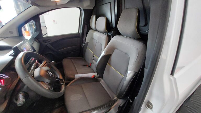 Renault Kangoo gd confort blue dci 95 – 22 - Image 08 (July 7, 2026)