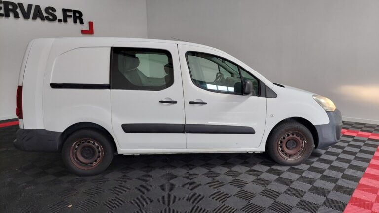 Citroën Berlingo Cabine Approfondie 1.6 BlueHDi 100 BVM Confort App. XL - Image 03 (July 7, 2026)