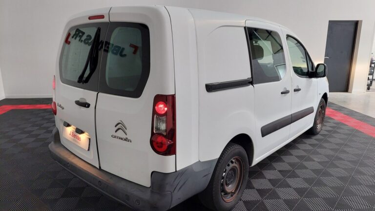 Citroën Berlingo Cabine Approfondie 1.6 BlueHDi 100 BVM Confort App. XL - Image 05 (July 7, 2026)