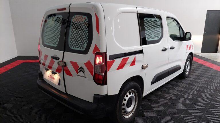 Citroën Berlingo M 1000kg PureTech 130 S&S EAT8 Worker - Image 05 (July 7, 2026)