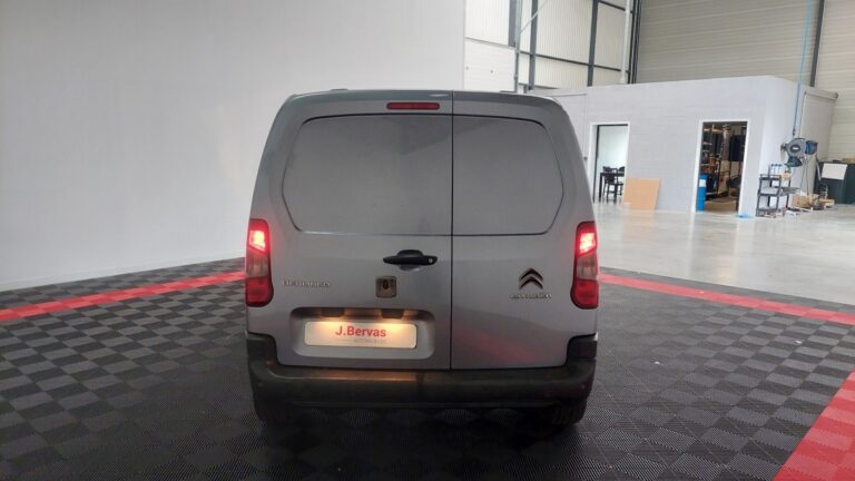 Citroën Berlingo Van M 1000kg BlueHDi 130 S&S EAT8 Club - Image 07 (July 7, 2026)