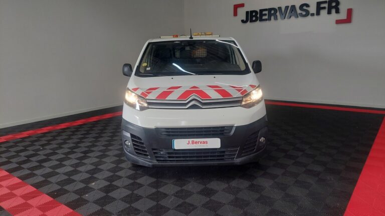 Citroën Jumpy M BlueHDi 120 S&S BVM6 (300 Nm) Driver - Image 02 (July 7, 2026)