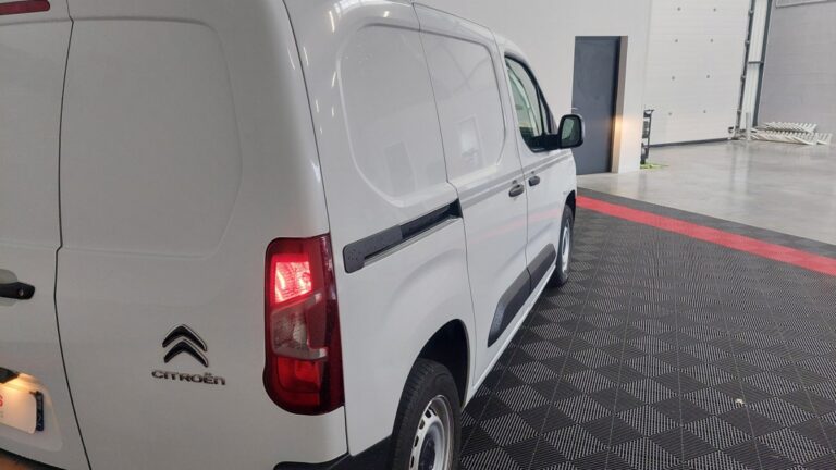 Citroën Berlingo Van Taille M 650kg BlueHDi 100 S&S BVM Club - Image 06 (July 7, 2026)