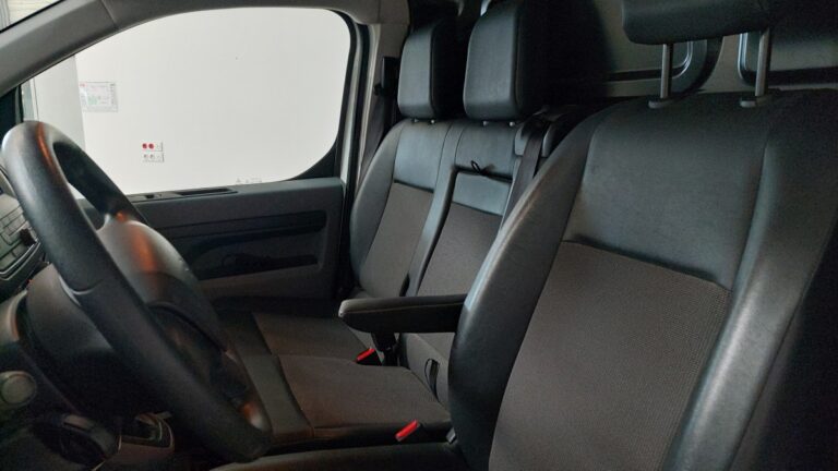Peugeot Expert 1.5 BLUEHDI 120 S&S STANDARD PREMIUM - Image 08 (July 7, 2026)