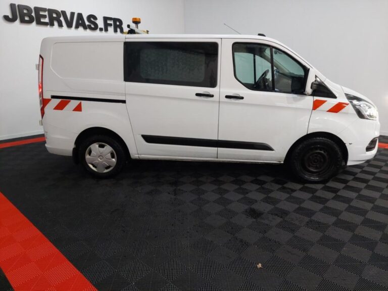 Ford Transit Custom 2.0 ECOBLUE 130 BVA TREND BUSINESS - Image 03 (July 7, 2026)