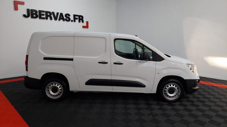 Opel Combo 1.5 diesel 100ch /augmente CARGO PACK CLIM - Image 01 (July 7, 2026)